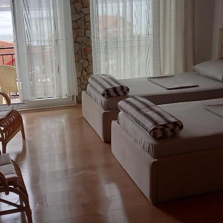 Roleo Guest House Lini Zewnętrze zdjęcie