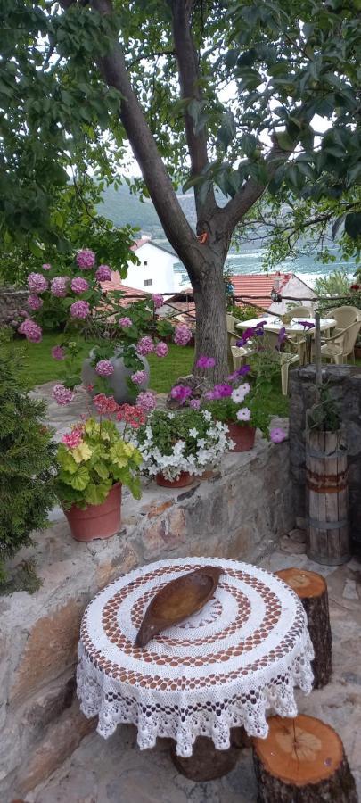 Roleo Guest House Lini Zewnętrze zdjęcie