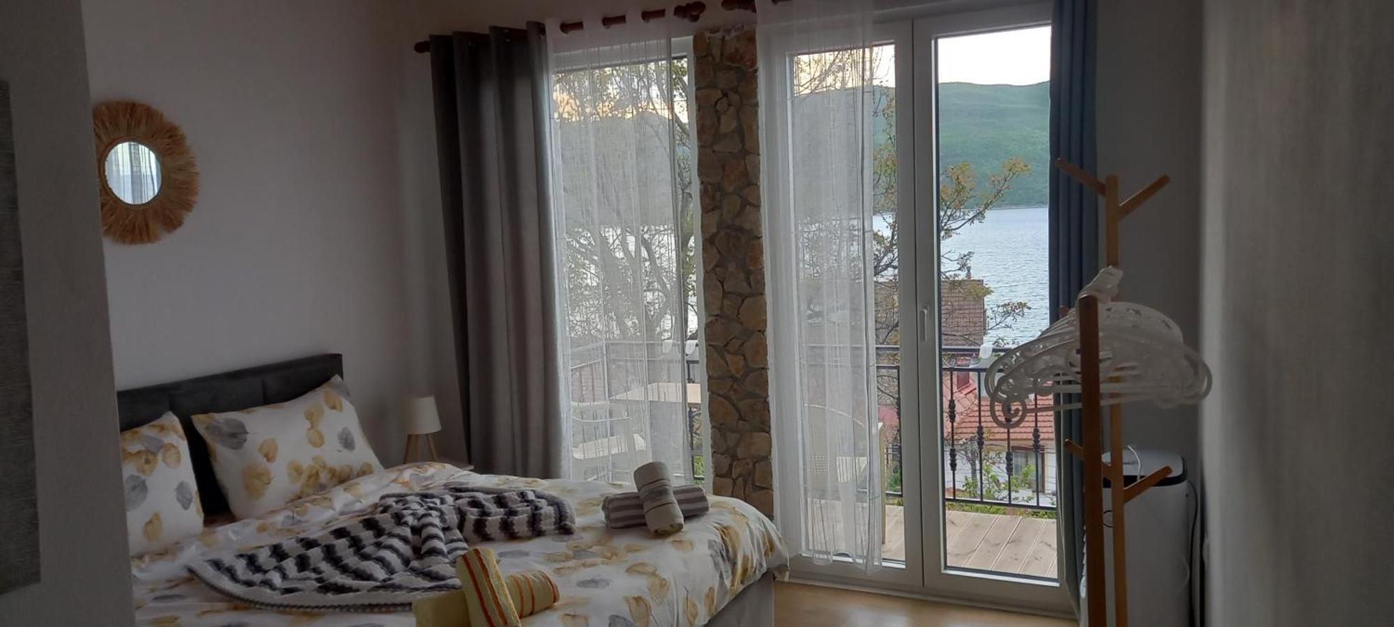 Roleo Guest House Lini Zewnętrze zdjęcie