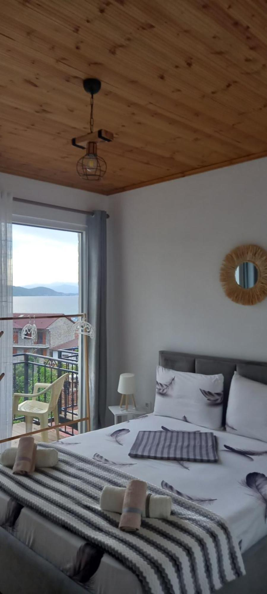 Roleo Guest House Lini Zewnętrze zdjęcie