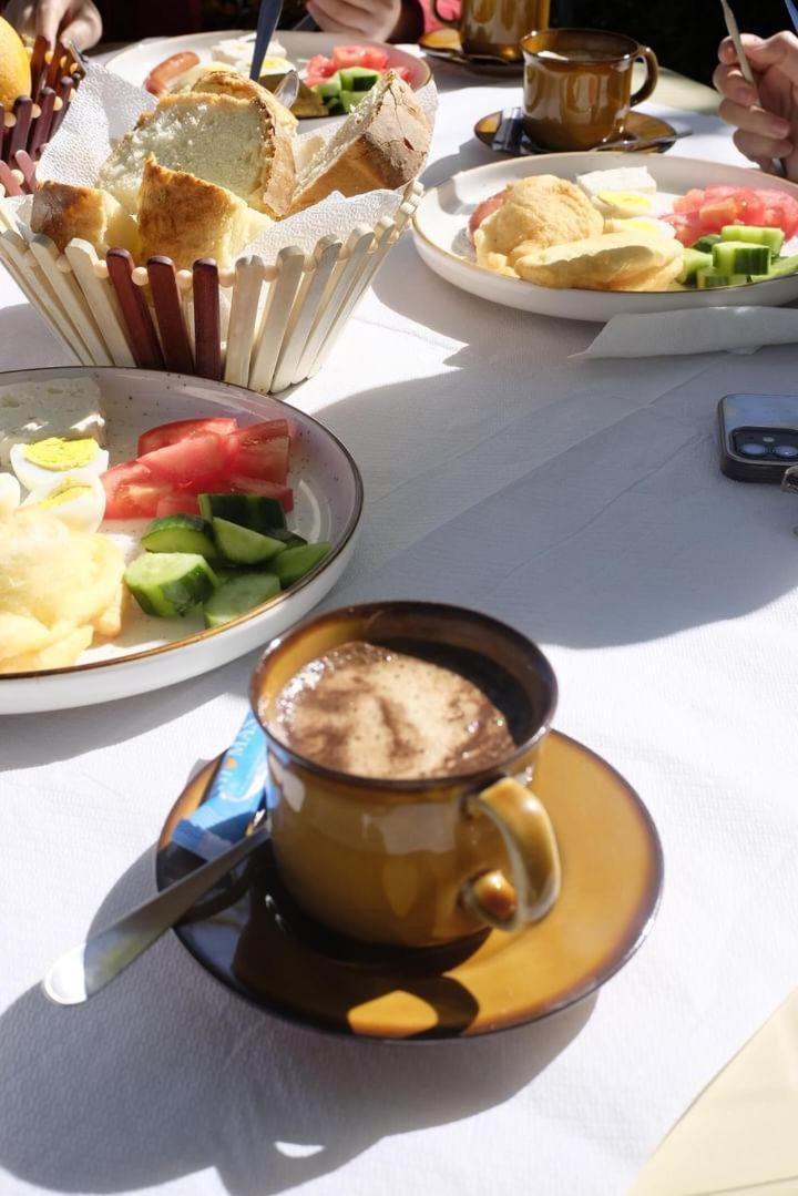 Roleo Guest House Lini Zewnętrze zdjęcie