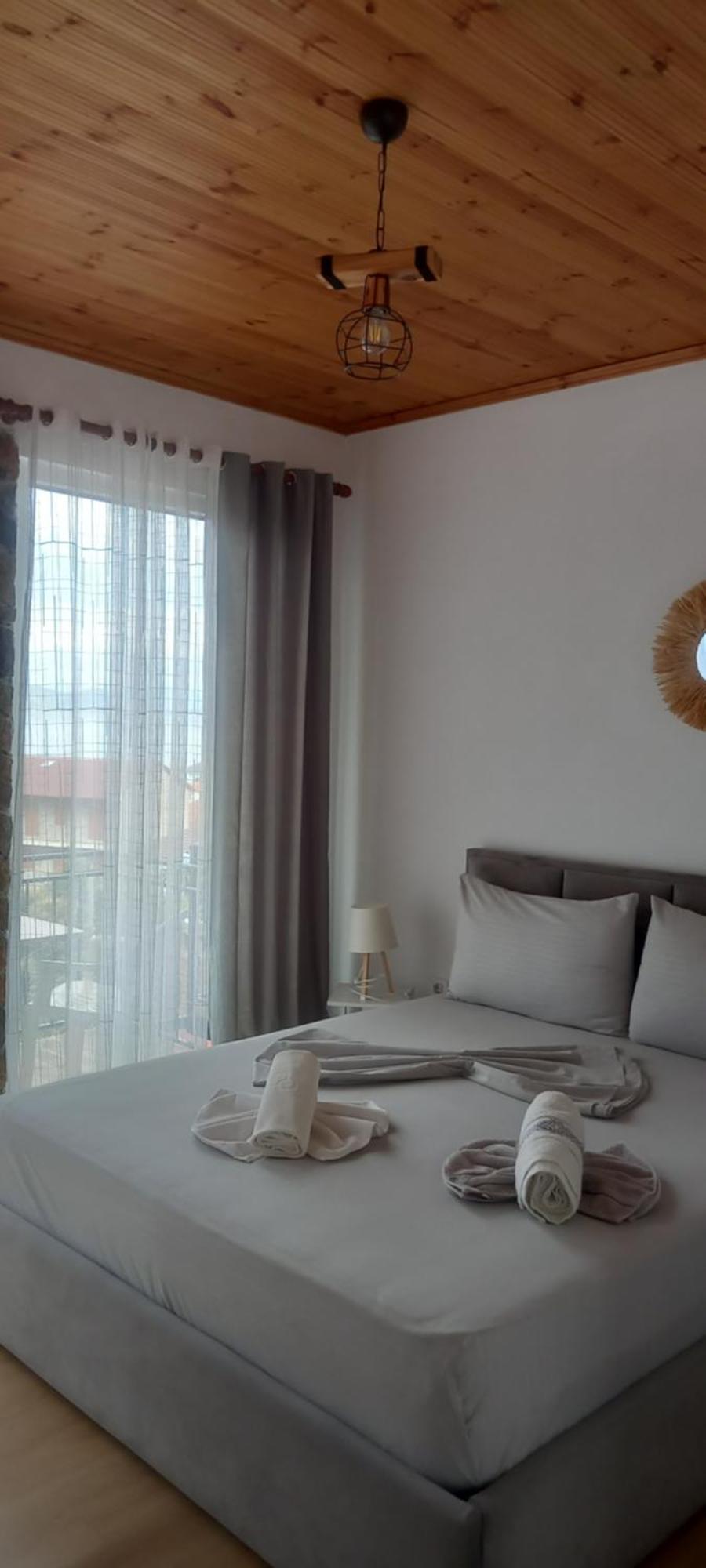 Roleo Guest House Lini Zewnętrze zdjęcie