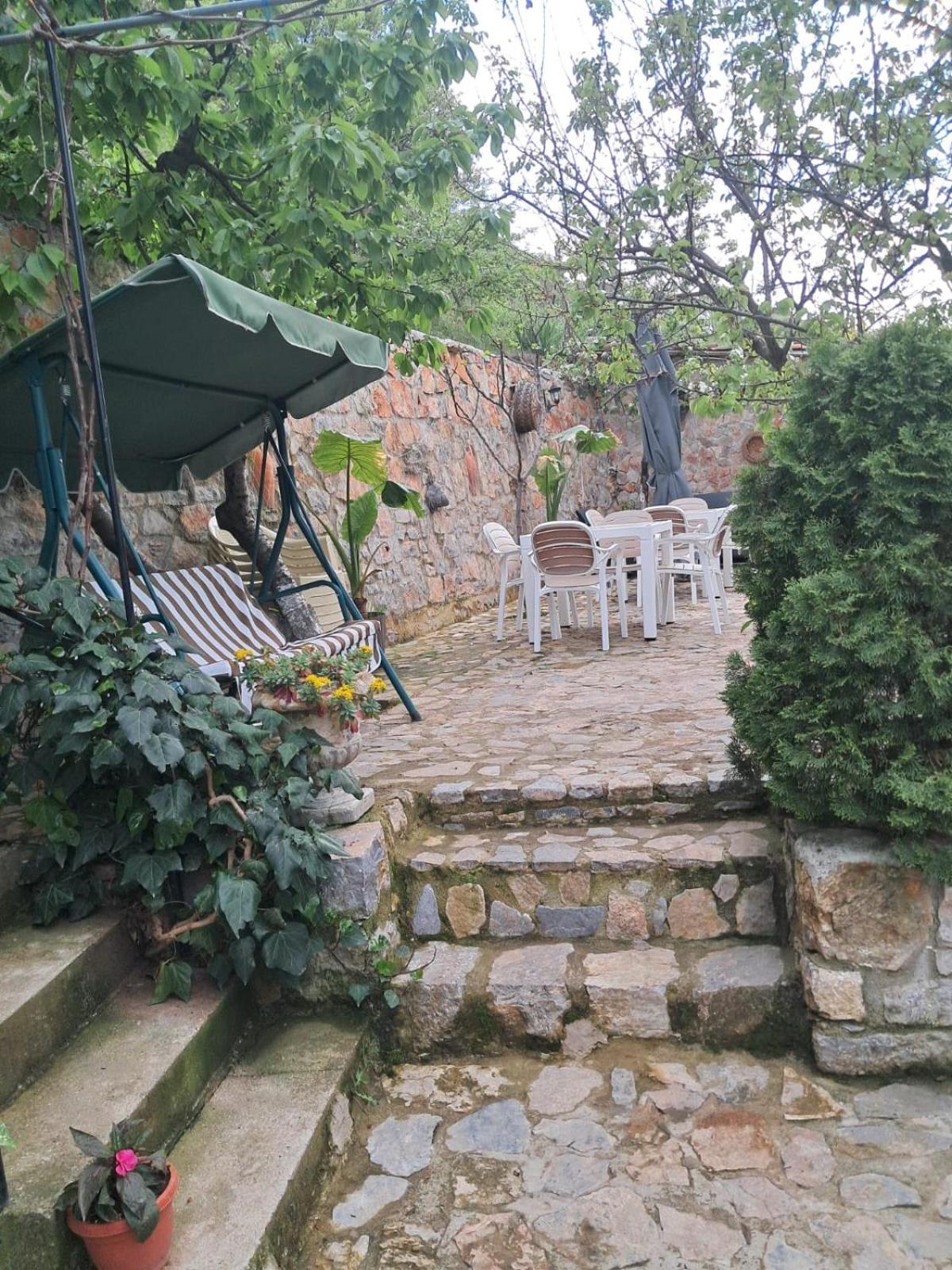 Roleo Guest House Lini Zewnętrze zdjęcie